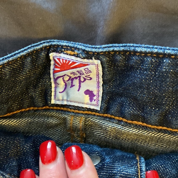 Got this skirt at Barney’s NYC this Denim is soft and tendy size 25 - Picture 3 of 7